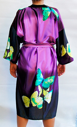 Женский шелковый халат Бабочки (сиреневый)